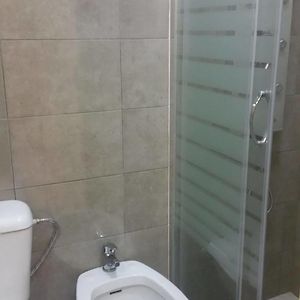 Budget Kamer met een King Size Bed